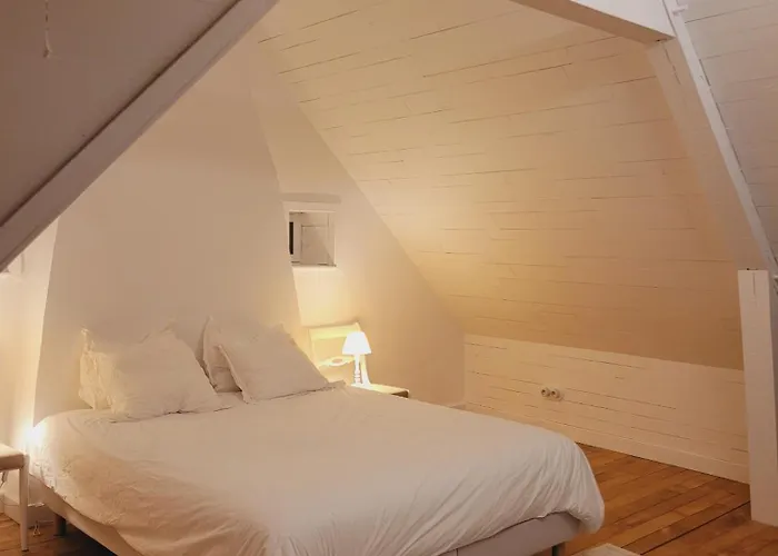 De Charme Dans Un Cadre Bucolique A 20min Du Mans Montbizot